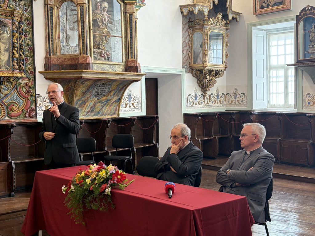 Santuário acolhe emigrantes numa receção inédita que reuniu cerca de 80 participantes