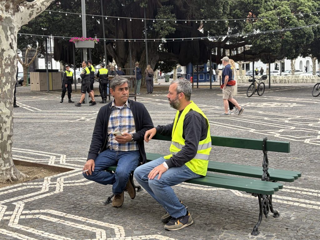 Iluminação do Campo de São Francisco e do Convento da Esperança inaugura festas