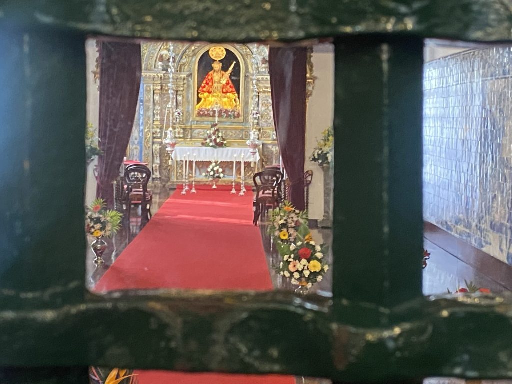 Santuário do Senhor Santo Cristo reza pelas vítimas, famílias, socorristas e autoridades da Venezuela